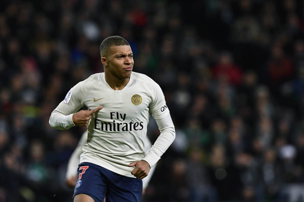 大统领发话！福特号弹射器全换，结果要拆40年前旧船